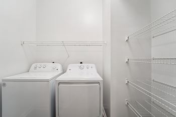 Washer Dryer In Unit at Kingwood Glen, Kingwood, TX